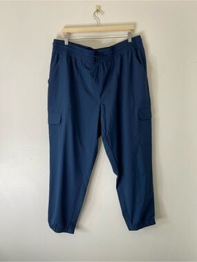 Old Navy Strechtech Cargo Joggers